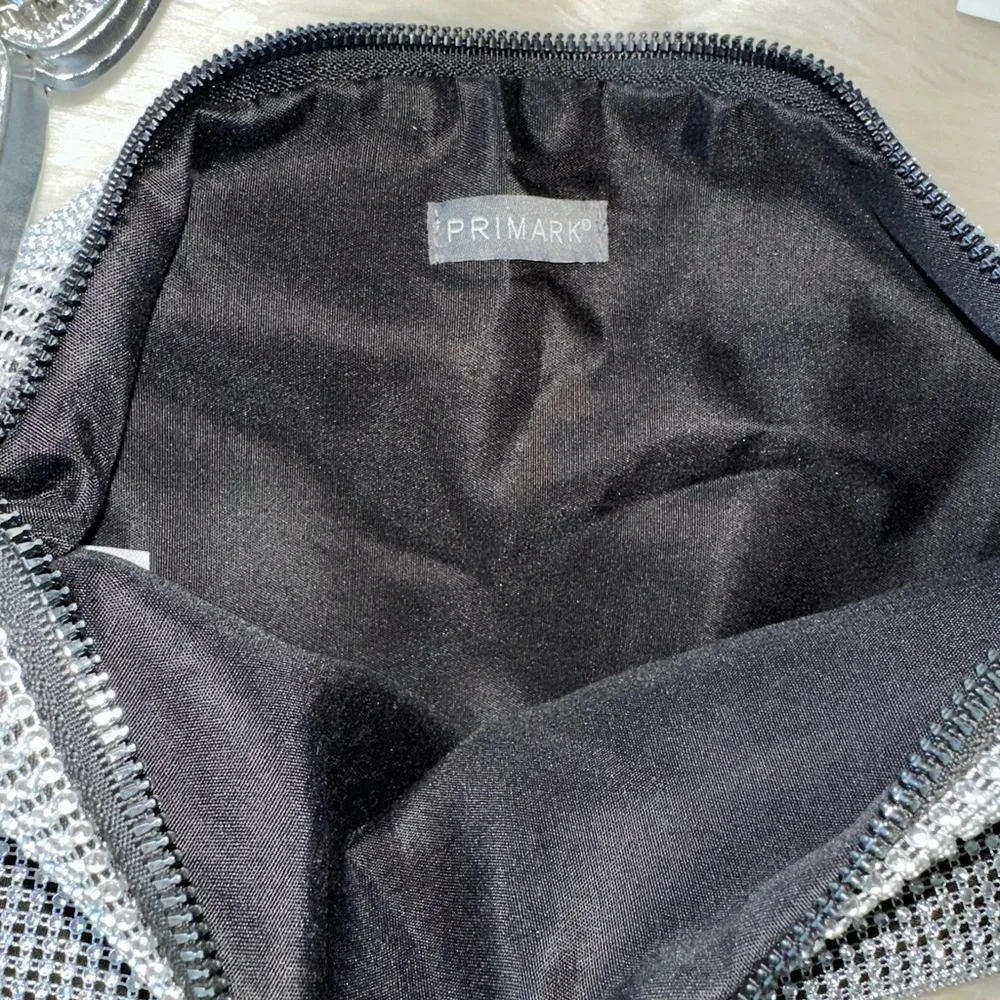 Sparkly holiday bag - Picture 3 of 3